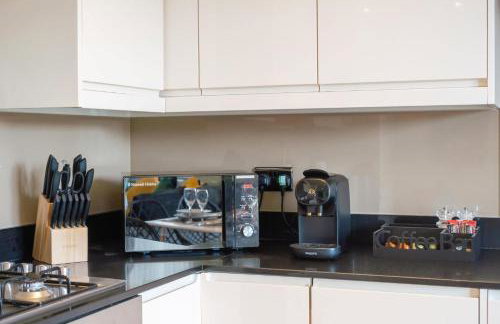 Modern 2 Bedroom 2 Bathroom Apartment With Balcony Near Shoreditch Sleeps 6 - Foto 11