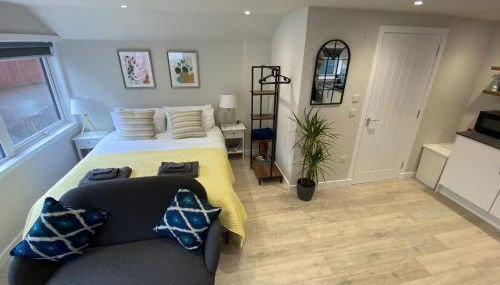 Little Rosslyn - Photo 3