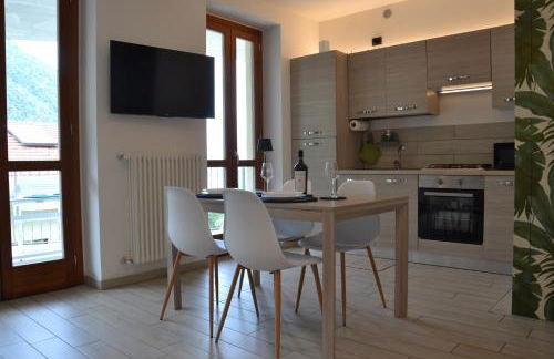 Cantaria Apartments Argegno - Lakeview Terrace & Pool - Photo 5