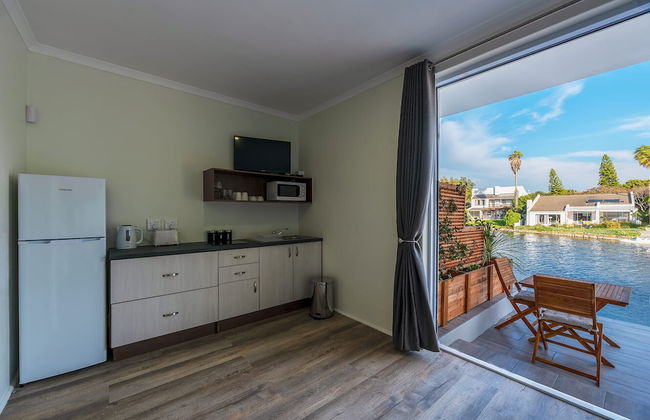 Marina Views - Photo 7