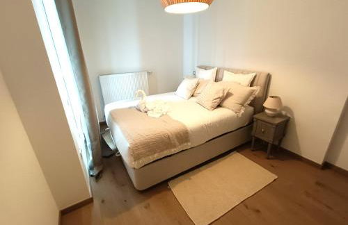 Disney T3 LUXE neuf 6P 2 ch 2 salle de bain parking privé en sous sol lit bébé C105 - Foto 9