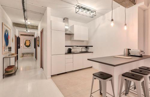 Artist and Design Loft - 10 Guests - 5 Min From Metro - Photo 12