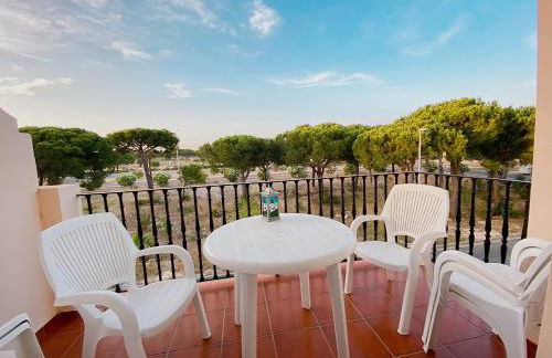 Apartamento de 3 habitaciones espacioso, muy tranquilo y cerca del mar - Foto 3