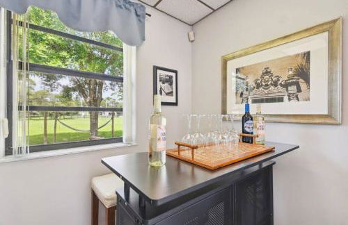 Luxury, Countryside, Tranquil Retreat at The French Château of Odessa - Foto 12