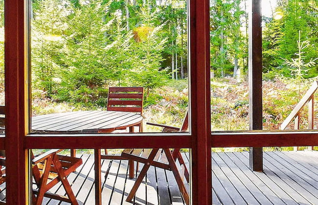 4 Person Holiday Home in Holmsjo - Photo 14