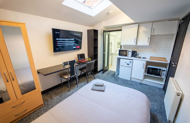Studio Close to University of Birmingham - Photo 3