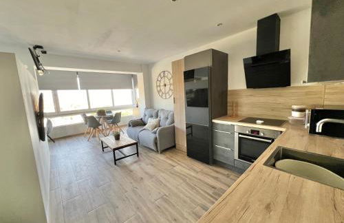 MARBELLA BEACHFRONT - Beachside apartment with stunning sea views - Photo 31