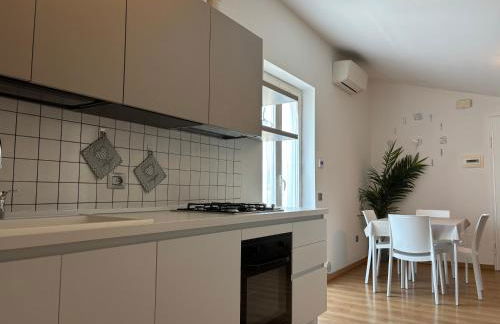 RESIDENZE PLANET - mansarda Terzo piano - Premium Villas - Foto 10