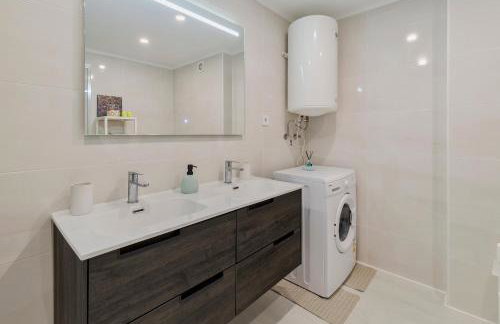 Costa 27 Beach Apartment - By Y Concept - Photo 5