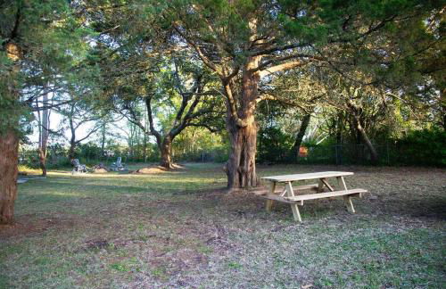 A-Near the Beach Bring a Boat w King Bed! - Foto 6