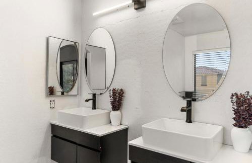 Chill and Relax Luxury Retreat with Pool Spa Game Room and Steam Room - Foto 11