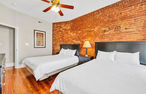 2 Entire bldgs - Great for large groups - Photo 55