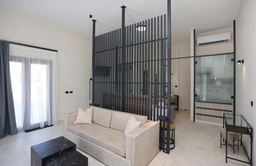 Caldera Suites "Ελιά" - Photo 16