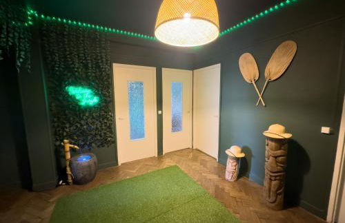 Jungle Urbain- Sauna - Ciné - Hamac - Hyper centre - Foto 19