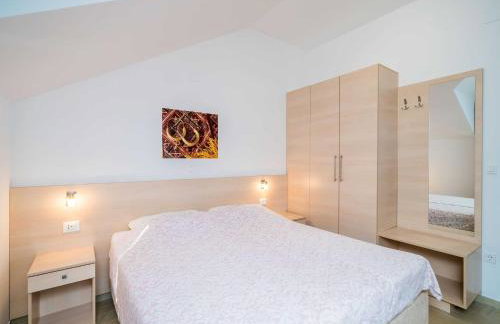 Villa Samba - Two Bedroom Apartment with Balcony and Sea View - Foto 9