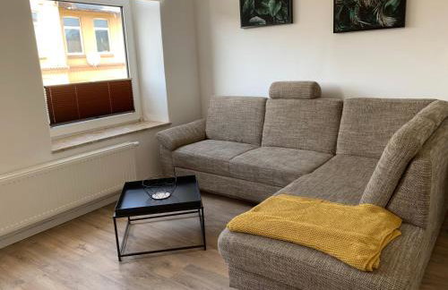 FEDDERSEN LIVING Moderne Ferienwohnungen - Gemütlich - Netflix - Voll ausgestattet - Waschmaschine - zentral gelegen - Foto 11