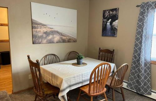 Close to Duluth! Centrally Located-Lake Superior Minutes Away! - Foto 4