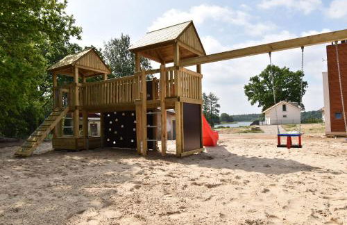 5 Sterne Ferienhaus direkt am See mit Sauna-Kamin-Garten - Foto 30