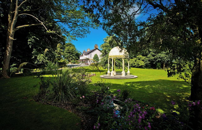 Plas Dinas Country House - Photo 1