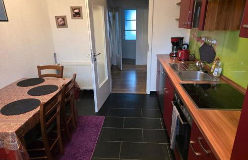 Shiraz-Home das Ferienhaus in Holzminden, 120qm Privatsphäre für ungestörte Erholung - Foto 13