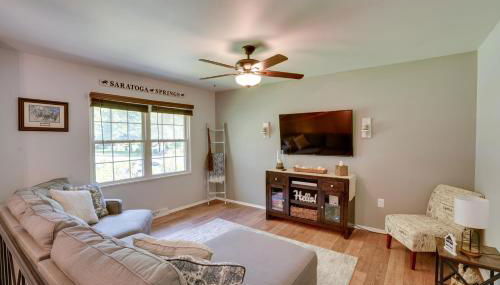 Saratoga Springs Haven with Pool and Fire Pit! - Foto 3