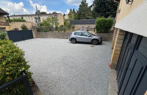 T3 rénové, jardin parking & garage privé, proche centre - Photo 28