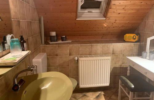 Vintage Apartment WOLF im Wadrilltal - Balkon Garten - Foto 4