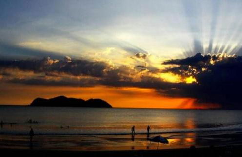 Casa 4 Suítes com com Vista para o Mar - Praia Barra do Sahy - Foto 26