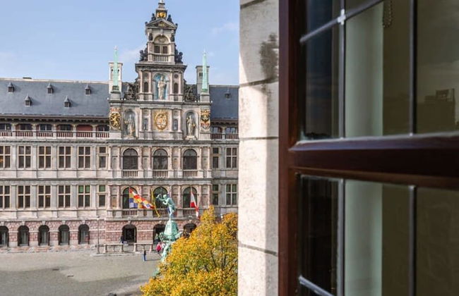 Modern Apartment on top Location in Antwerp - Photo 7