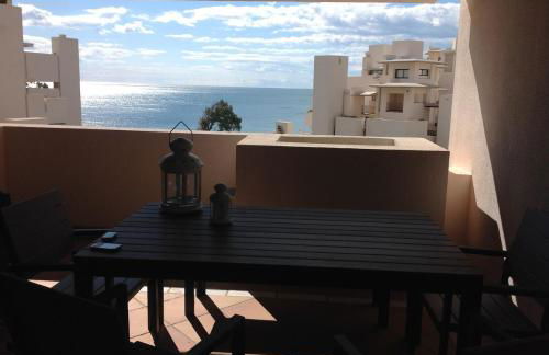 WaterFront Apartment - Photo 13