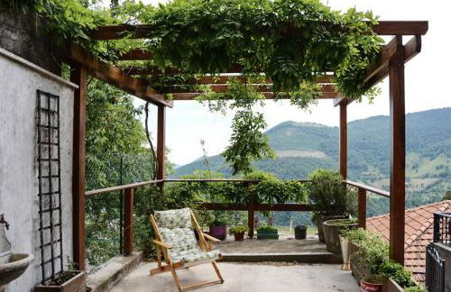 Hiking Escape Parzanica - Photo 1