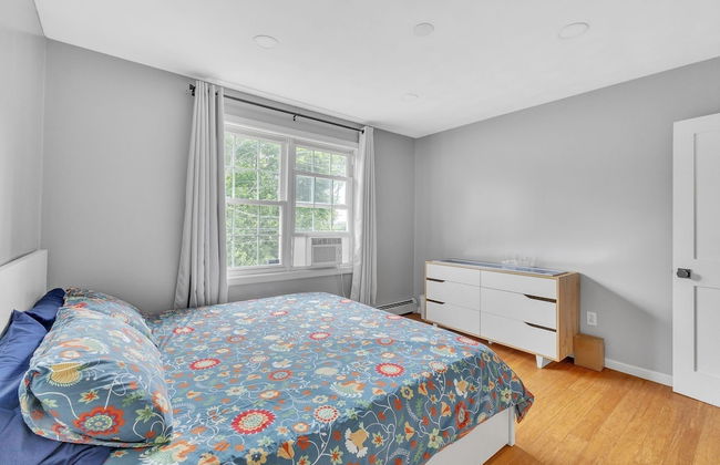 Minimal Modern Home Getaway 4 Bedroom Home - Foto 2