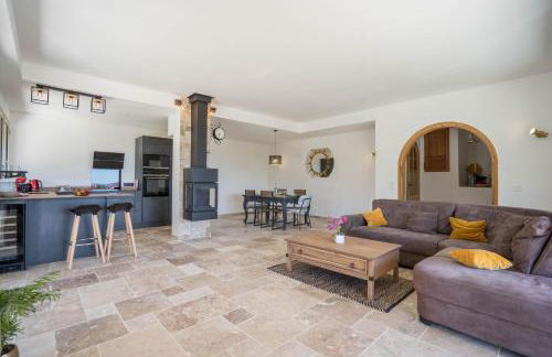 VILLA L'ESTEREL AVEC PISCINE VUE MER -MANDELIEU 06210- 6 Pers - Foto 9