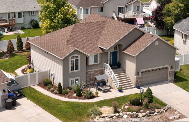 Farmington Gem 6BR Private Fenced Yard Sleeps 15 - Foto 3