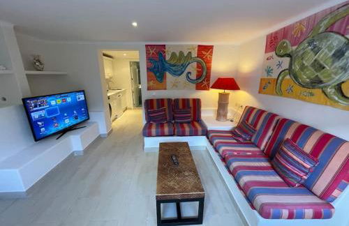 Studio with Private Swimming Pool and Garden - Foto 33