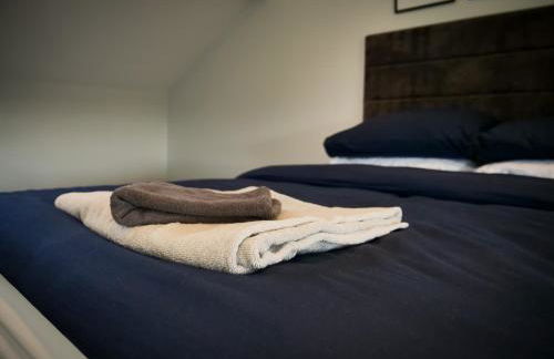 Dwell Living Luxurious 5BD House Central - Foto 18