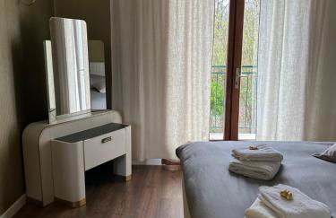 Chez Alexandrine Havre de paix romantique & bucolique Sous les étoiles exactement et proche des châteaux de la Loire et du Parc de Beauval - Foto 9