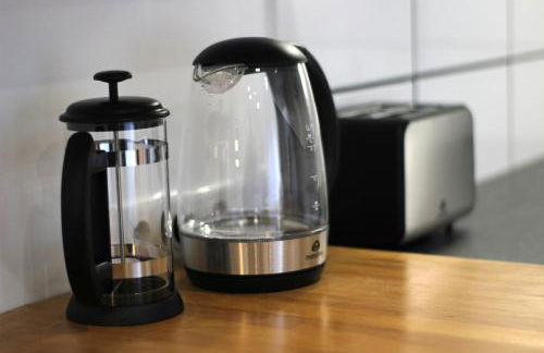 Rez de Jardin Terrasse Literie Haut de gamme Proche Gare et Hyper Centre - Foto 16