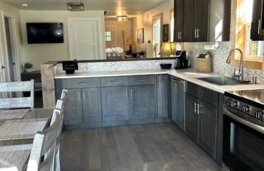 Harbor Bend House - River View in the Center of Town - Foto 15