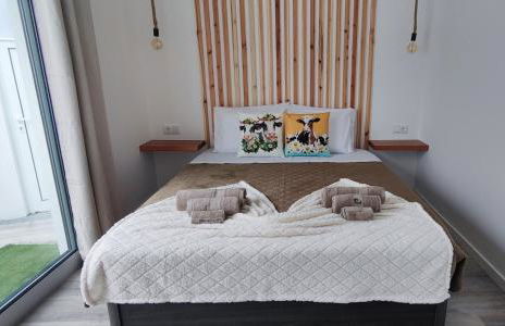 Azure Sunset - Photo 17