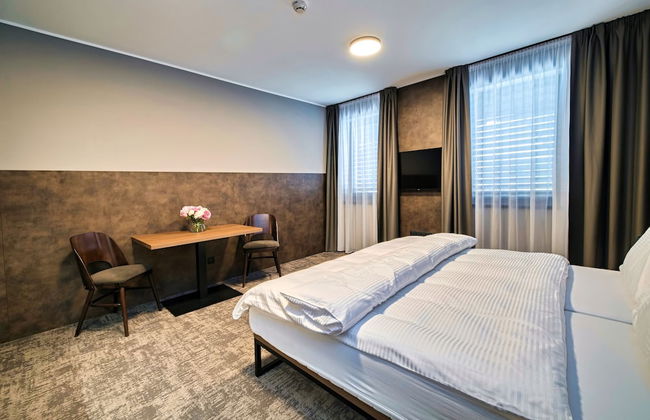 ABA Apartments - Photo 21