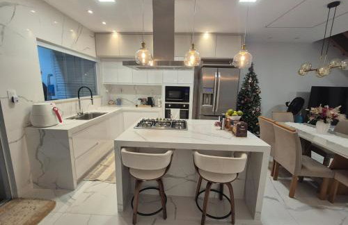 Duplex 2Qts com ar suíte e quintal Prox a praia - Foto 6