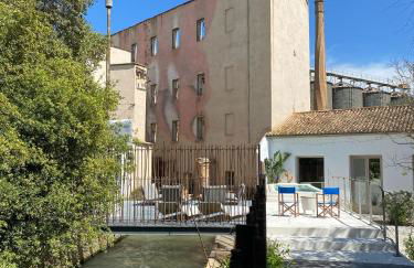 Amazing suite by the fair - Photo 38