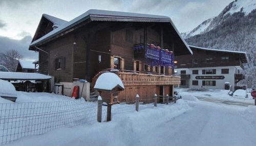 Chalet familial authentique et spacieux 2 chambres 4 à 6 personnes avec parking proche des remontées - Foto 5