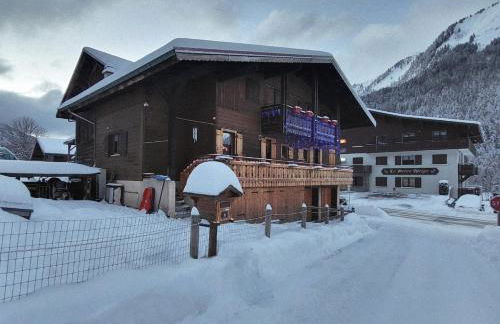 Chalet familial authentique et spacieux 2 chambres 4 à 6 personnes avec parking proche des remontées - Foto 5