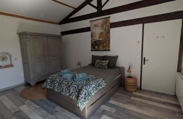 Les Pagnons - Foto 2