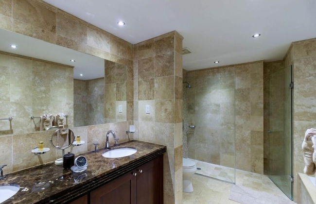 Coral Cove 5 - Condo Shutters - Foto 10