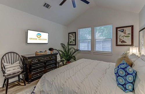 6BD Retreat for 14 with Fire Pit Patio & Lake Access - Foto 19