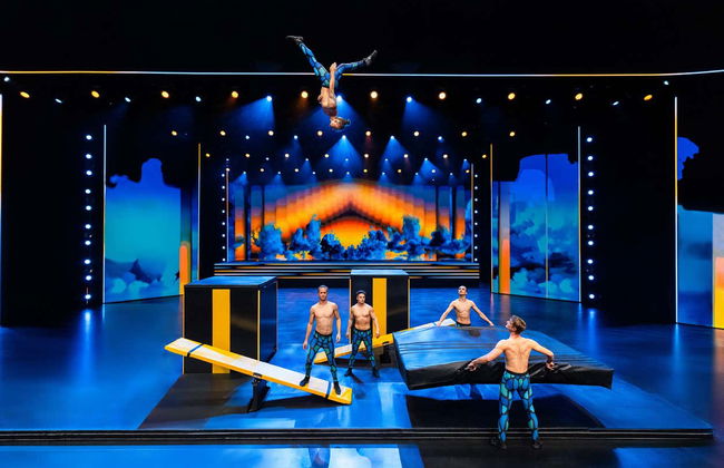 Spettacolo BLINDED by DELIGHT Grand Show nel Teatro Friedrichstadt-Palast - Photo 8