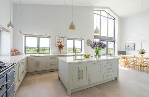 The Grove - Converted Cattle Barn - Foto 66